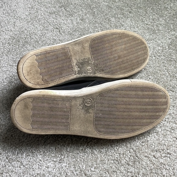 A New Day Reese Black Quilted Slip On Shoes - Picture 5 of 5